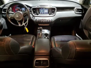 2017 Kia Sorento EX with VIN 5XYPHDA1XHG252950, listed as a Copart auction lot 87718275 with 71,058 mi miles and Salvage Title. Bid and sale history available at carsss.com. Image 8.