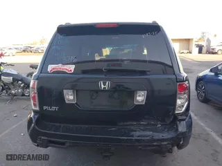 2006 Honda Pilot EX-L with RES with VIN 5FNYF28616B029670, listed as a IAAI auction lot 41425494 with 206,756 mi miles. Bid and sale history available at carsss.com. Image 16.