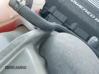 2022 Dodge Challenger R/T Scat Pack Widebody z VIN 2C3CDZFJ8NH177621, wystawiony jako IAAI lot #42358022 z przebiegiem 19 076 mil mil oraz . Historia ofert i sprzedaży dostępna na DreamBid. Obrazek 20.