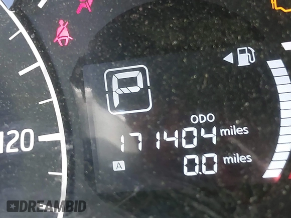 2017 Nissan Note SV with VIN 3N1CE2CP9HL376524, listed as a IAAI auction lot 42087862 with 171,404 mi miles and . Bid and sale history available at DreamBid. Image 15.