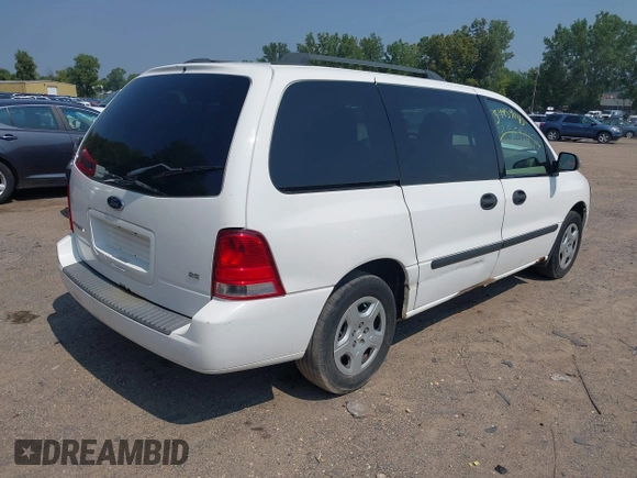2006 Ford Freestar SE z VIN 2FMDA51666BA57711, wystawiony jako IAAI lot #39989040 z przebiegiem Nie podano mil oraz . Historia ofert i sprzedaży dostępna na DreamBid. Obrazek 4.