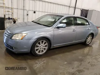 2006 Toyota Avalon XL with VIN 4T1BK36B56U065498, listed as a Copart auction lot 57172295 with 207,239 mi miles and Salvage title. Bid and sale history available at DreamBid. Image 1.