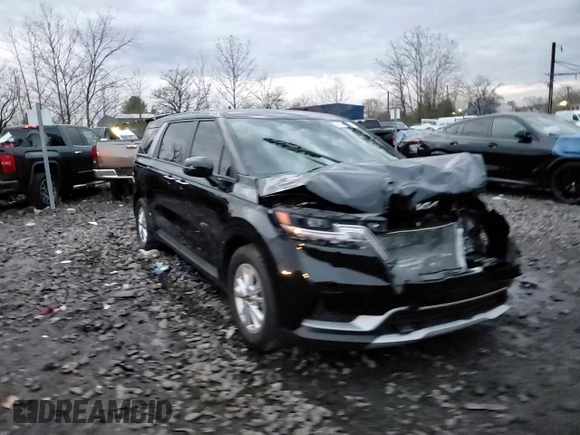 2023 Kia Carnival LX with VIN KNDNB4H32P6290920, listed as a Copart auction lot 82141794 with 28,597 mi miles and Salvage Title. Bid and sale history available at carsss.com. Image 11.