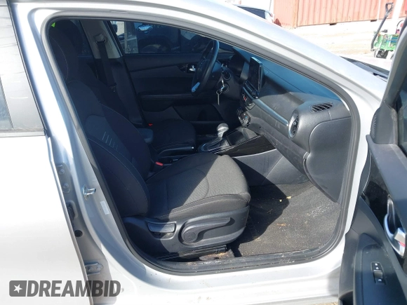 2019 Kia Forte S with VIN 3KPF34AD7KE027183, listed as a IAAI auction lot 41764274 with 92,840 mi miles and . Bid and sale history available at carsss.com. Image 5.