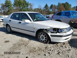 2000 Saab 9-5 with VIN YS3ED48E9Y3054448, listed as a Copart auction lot 80613474 with 146,821 mi miles and Clean Title. Bid and sale history available at carsss.com. Image 4.