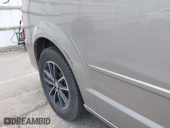2016 Dodge Grand Caravan R/T with VIN 2C4RDGEG6GR274488, listed as a IAAI auction lot 42186797 with 209,861 mi miles and . Bid and sale history available at DreamBid. Image 6.