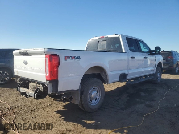 2024 Ford F-250 XL with VIN 1FT7W2BT9RED21292, listed as a Copart auction lot 87669075 with 12,842 mi miles and Salvage title. Bid and sale history available at DreamBid. Image 3.
