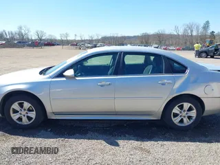 2014 Chevrolet Impala LS with VIN 2G1WA5E39E1153813, listed as a IAAI auction lot 42062409 with 343,418 mi miles and . Bid and sale history available at DreamBid. Image 14.