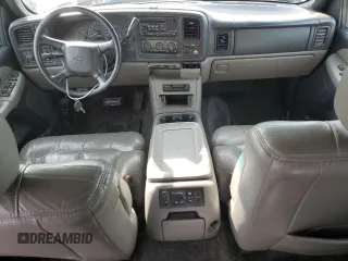 2002 Chevrolet Suburban LT with VIN 1GNFK16Z42J185836, listed as a Copart auction lot 42162685 with 0 mi miles and Salvage Title. Bid and sale history available at carsss.com. Image 8.