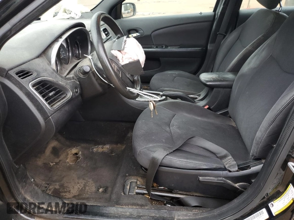 2012 Chrysler 200 LX with VIN 1C3CCBAB2CN295730, listed as a Copart auction lot 86413614 with 201,990 mi miles and Salvage Title. Bid and sale history available at DreamBid. Image 7.