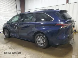 2023 Toyota Sienna XLE with VIN 5TDYSKFC8PS075322, listed as a Copart auction lot 52190025 with 64,557 mi miles and Salvage Title. Bid and sale history available at carsss.com. Image 2.