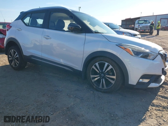 2018 Nissan Kicks S with VIN 3N1CP5CU1JL545913, listed as a IAAI auction lot 41011464 with 101,743 mi miles. Bid and sale history available at carsss.com. Image 1.