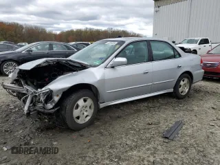 2001 Honda Accord EX z VIN 1HGCG16501A062268, wystawiony jako Copart lot #53259535 z przebiegiem 131 746 mil mil oraz Szkoda całkowita • Salvage title. Historia ofert i sprzedaży dostępna na DreamBid. Obrazek 1.
