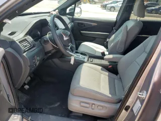 2023 Honda Passport EX-L z VIN 5FNYF8H55PB036004, wystawiony jako Copart lot #59042045 z przebiegiem 9 083 mil mil oraz Szkoda całkowita • Salvage title. Historia ofert i sprzedaży dostępna na DreamBid. Obrazek 7.
