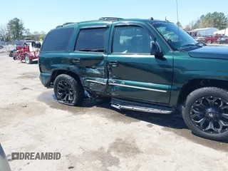 2004 Chevrolet Tahoe LS with VIN 1GNEK13Z74J182853, listed as a IAAI auction lot 41919117 with 141,188 mi miles. Bid and sale history available at carsss.com. Image 6.