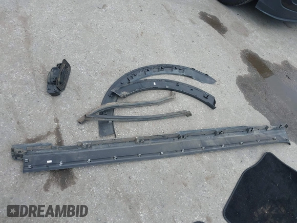 2023 Ford Explorer Limited с VIN 1FMSK7FH3PGA23620, выставлен на аукционе IAAI как лот 42428234 с пробегом 54 299 миль миль и . История ставок и продаж доступна на DreamBid. Изображение 12.