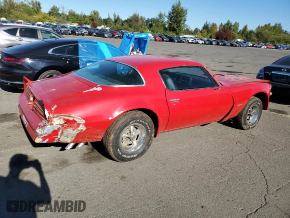1975 Pontiac Firebird z VIN 2U87S5N582923, wystawiony jako Copart lot #72821784 z przebiegiem 37 718 mil mil oraz Czysty tytuł • Clean title. Historia ofert i sprzedaży dostępna na DreamBid. Obrazek 3.