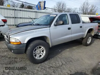 2002 Dodge Dakota Sport with VIN 1B7HG38N02S655900, listed as a Copart auction lot 43469045 with 198,561 mi miles and Salvage Title. Bid and sale history available at carsss.com. Image 1.