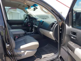 2012 Toyota Tundra z VIN 5TFRY5F17CX128888, wystawiony jako IAAI lot #42508395 z przebiegiem 279 524 mil mil oraz . Historia ofert i sprzedaży dostępna na DreamBid. Obrazek 5.