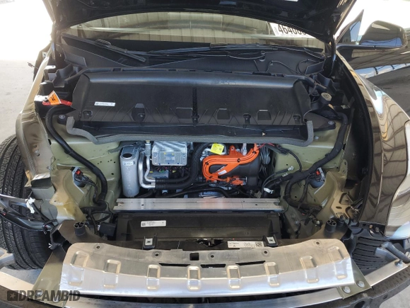 2024 Tesla Model Y Long Range with VIN 7SAYGDEE3RF983588, listed as a Copart auction lot 46408615 with 10,639 mi miles and Salvage Title. Bid and sale history available at carsss.com. Image 12.