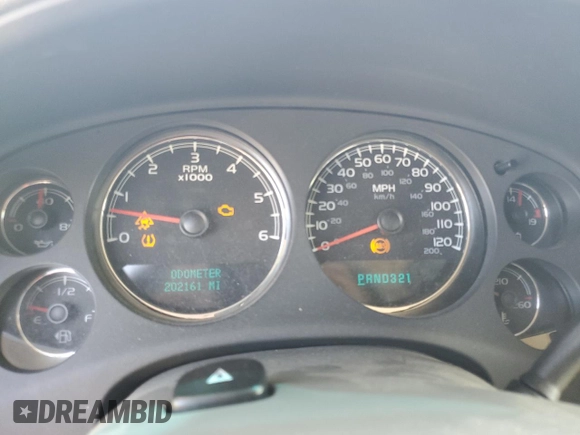 2007 Chevrolet Tahoe LTZ with VIN 1GNFC13J57R181007, listed as a Copart auction lot 56376455 with 202,161 mi miles and Salvage title. Bid and sale history available at DreamBid. Image 9.