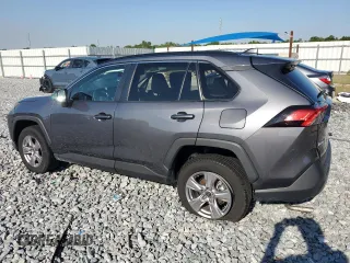 2023 Toyota RAV4 XLE with VIN 2T3W1RFV4PW262706, listed as a Copart auction lot 53151235 with 31,067 mi miles and Clean Title. Bid and sale history available at carsss.com. Image 2.