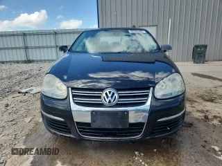 2006 Volkswagen Jetta 1.9L TDI z VIN 3VWDT71K46M043065, wystawiony jako Copart lot #62080885 z przebiegiem 279 917 mil mil oraz Nie do naprawy • Non repairable. Historia ofert i sprzedaży dostępna na DreamBid. Obrazek 5.