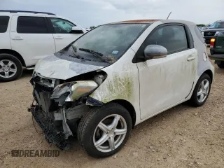 2012 Scion iQ z VIN JTNJJXB07CJ012258, wystawiony jako Copart lot #56108335 z przebiegiem 101 040 mil mil oraz Czysty tytuł • Clean title. Historia ofert i sprzedaży dostępna na DreamBid. Obrazek 1.