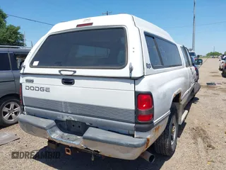 1995 Dodge 2500 with VIN 3B7KC23C8SM127130, listed as a IAAI auction lot 41987872 with 164,285 mi miles. Bid and sale history available at carsss.com. Image 4.