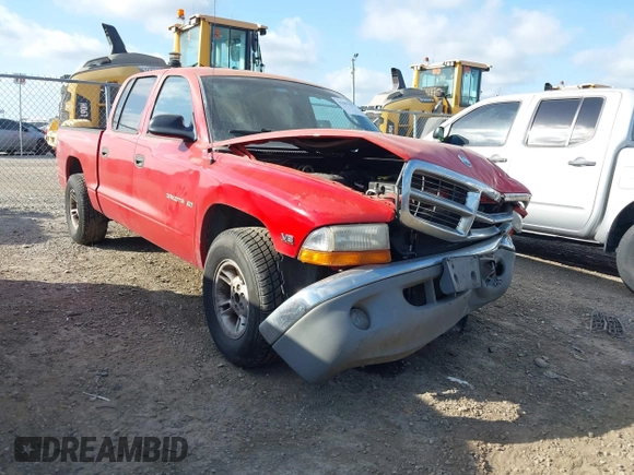 2000 Dodge Dakota Sport with VIN 1B7GL2AN0YS705134, listed as a IAAI auction lot 41997957 with 219,659 mi miles. Bid and sale history available at carsss.com. Image 1.