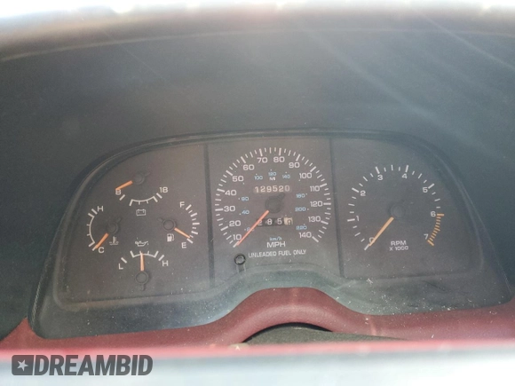 1993 Chrysler LeBaron z VIN 1C3XU4534PF654847, wystawiony jako Copart lot #84391684 z przebiegiem 129 520 mil mil oraz Szkoda całkowita • Salvage title. Historia ofert i sprzedaży dostępna na DreamBid. Obrazek 9.