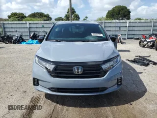 2023 Honda Odyssey Sport with VIN 5FNRL6H71PB068791, listed as a Copart auction lot 77479764 with 15,667 mi miles and Salvage Title. Bid and sale history available at carsss.com. Image 5.