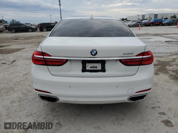 2016 BMW 7 Series 740i with VIN WBA7E2C50GG546752, listed as a Copart auction lot 37513414 with 88,813 mi miles. Bid and sale history available at carsss.com. Image 6.