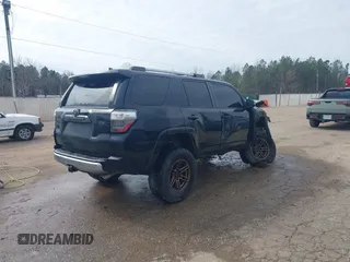 2016 Toyota 4Runner Limited with VIN JTEBU5JR0G5406389, listed as a IAAI auction lot 41598804 with 133,534 mi miles and . Bid and sale history available at DreamBid. Image 4.