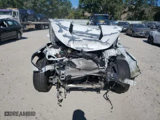 2018 Chevrolet Camaro 2LT with VIN 1G1FD1RS1J0153201, listed as a Copart auction lot 70767724 with 0 mi miles and Salvage Title. Bid and sale history available at carsss.com. Image 5.