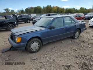 1986 Mercedes-Benz 300 with VIN WDBEA30D4GA160943, listed as a Copart auction lot 74997584 with 81,982 mi miles and Salvage Title. Bid and sale history available at carsss.com. Image 1.