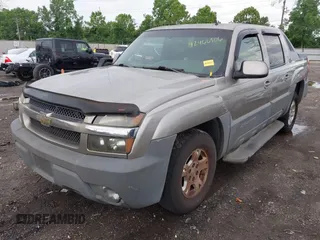 2002 Chevrolet Avalanche z VIN 3GNEK13T42G153921, wystawiony jako IAAI lot #42466306 z przebiegiem 207 826 mil mil oraz . Historia ofert i sprzedaży dostępna na DreamBid. Obrazek 2.