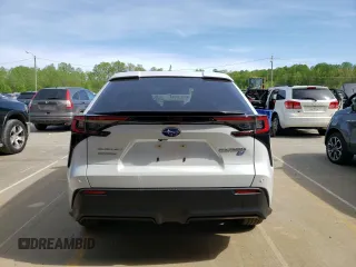 2024 Subaru Solterra Premium с VIN JTMABABAXRA065987, выставлен на аукционе Copart как лот 54017135 с пробегом 2 781 миль миль и Списание • Salvage title. История ставок и продаж доступна на DreamBid. Изображение 6.
