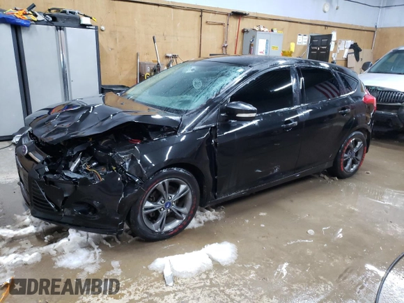 2014 Ford Focus SE with VIN 1FADP3K27EL372766, listed as a Copart auction lot 88404655 with Not Provided miles and Clean Title. Bid and sale history available at carsss.com. Image 1.