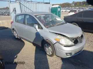 2007 Nissan Versa SL with VIN 3N1BC13E57L376903, listed as a IAAI auction lot 40638654 with 77,862 mi miles and . Bid and sale history available at DreamBid. Image 1.