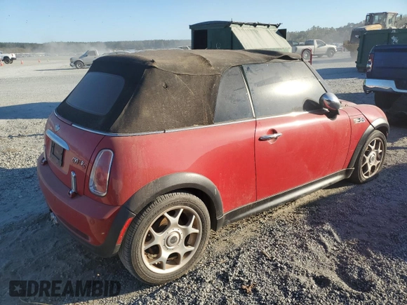 2008 MINI Convertible S z VIN WMWRH33558TL96443, wystawiony jako Copart lot #75103604 z przebiegiem Nie podano mil oraz Szkoda całkowita • Salvage title. Historia ofert i sprzedaży dostępna na DreamBid. Obrazek 3.