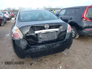 2012 Nissan Altima 2.5 S with VIN 1N4AL2AP1CC139873, listed as a IAAI auction lot 41944180 with 220,172 mi miles. Bid and sale history available at carsss.com. Image 6.