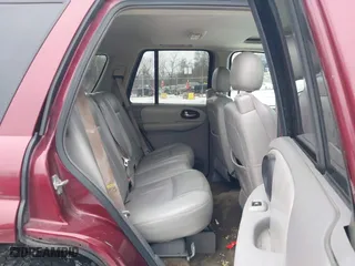 2005 Chevrolet TrailBlazer LT with VIN 1GNDT13S252306051, listed as a IAAI auction lot 41363035 with 239,590 mi miles. Bid and sale history available at carsss.com. Image 8.