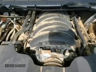 2019 Chevrolet Silverado 1500 Work Truck z VIN 2GCVKNEC3K1168920, wystawiony jako Copart lot #84629115 z przebiegiem 71 721 mil mil oraz Czysty tytuł • Clean title. Historia ofert i sprzedaży dostępna na DreamBid. Obrazek 13.