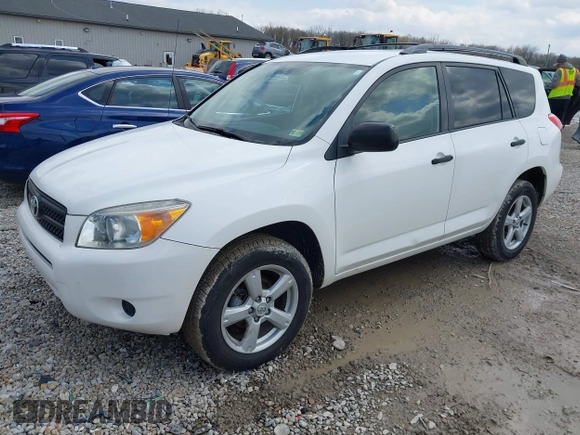 2008 Toyota RAV4 with VIN JTMBD33VX86077926, listed as a IAAI auction lot 42011981 with 119,372 mi miles. Bid and sale history available at carsss.com. Image 2.