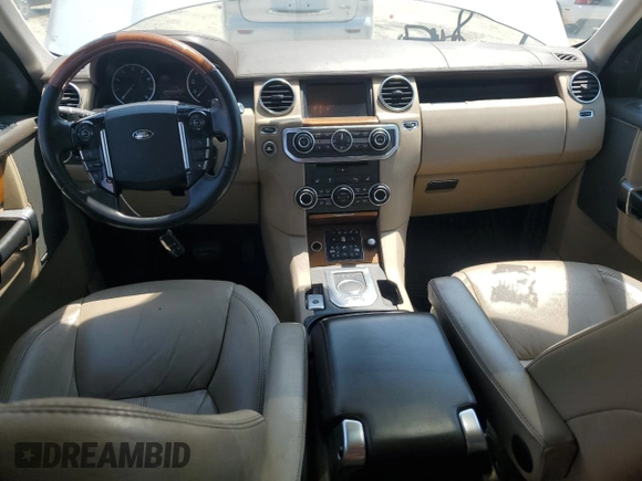 2016 Land Rover LR4 HSE Lux with VIN SALAK2V63GA824983, listed as a Copart auction lot 64110065 with 136,364 mi miles and Clean title. Bid and sale history available at DreamBid. Image 8.