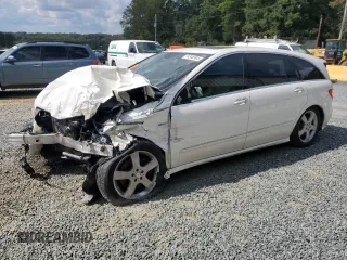 2011 Mercedes-Benz R 350 with VIN 4JGCB2FEXBA128759, listed as a Copart auction lot 74348994 with 116,892 mi miles and Salvage Title. Bid and sale history available at DreamBid. Image 1.