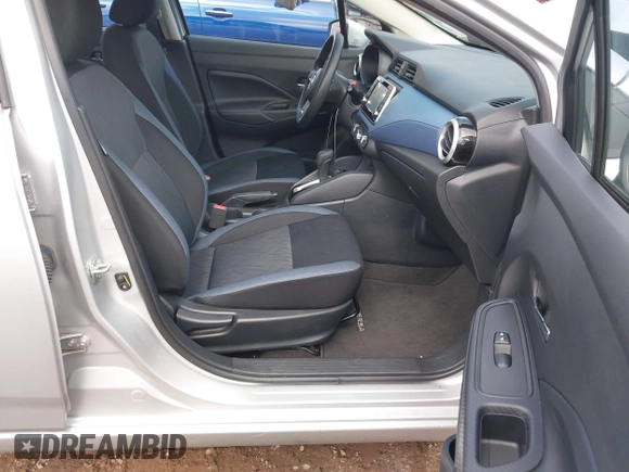 2023 Nissan Versa SV z VIN 3N1CN8EV8PL862755, wystawiony jako IAAI lot #42261886 z przebiegiem 36 249 mil mil oraz . Historia ofert i sprzedaży dostępna na DreamBid. Obrazek 5.