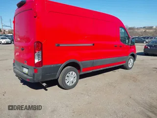 2023 Ford Transit Cargo with VIN 1FTBR1C88PKB51687, listed as a IAAI auction lot 41633028 with 19,577 mi miles. Bid and sale history available at carsss.com. Image 4.