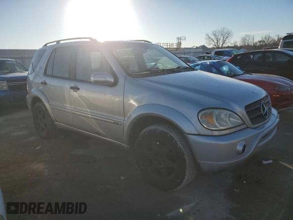 2004 Mercedes-Benz M-Class 3.5L with VIN 4JGAB57E74A459518, listed as a Copart auction lot 88421145 with 196,120 mi miles and Salvage Title. Bid and sale history available at carsss.com. Image 4.